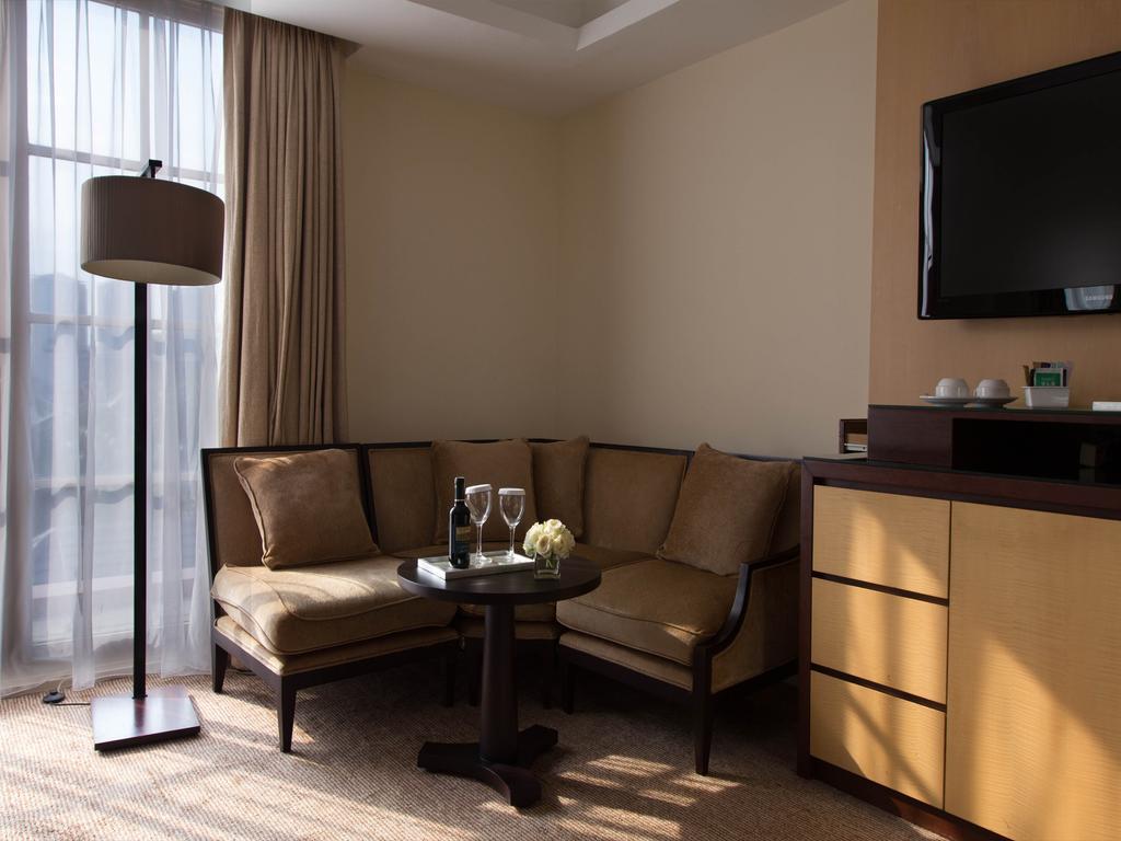 Hotel Gran Mahakam Jakarta Exterior photo